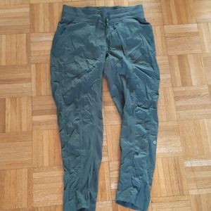 NWOT Lululemon olive joggers